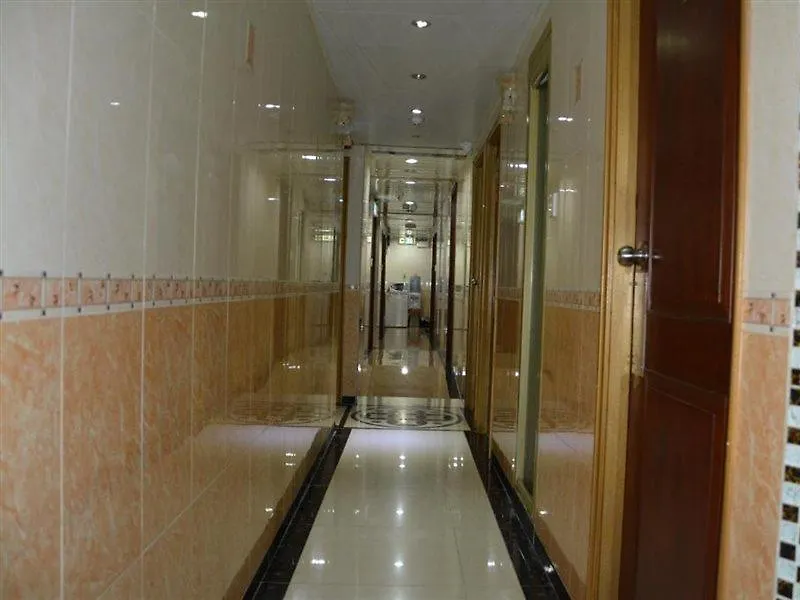 Everest Hostel Hong Kong Guest house