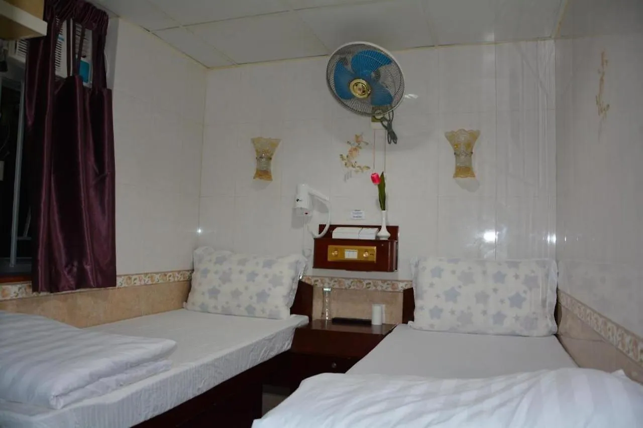 Everest Hostel Hong Kong