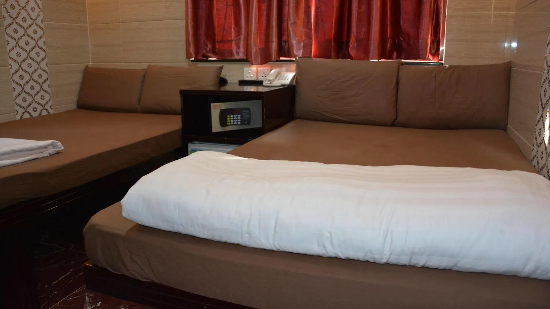 Everest Hostel Hong Kong